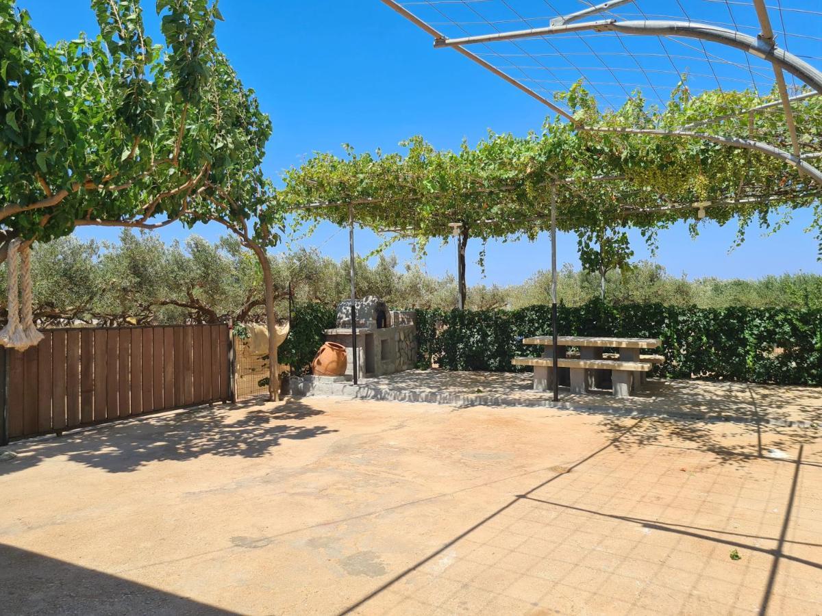 Pause Serenity House Into Olive Groves Villa Agios Fotios Bagian luar foto