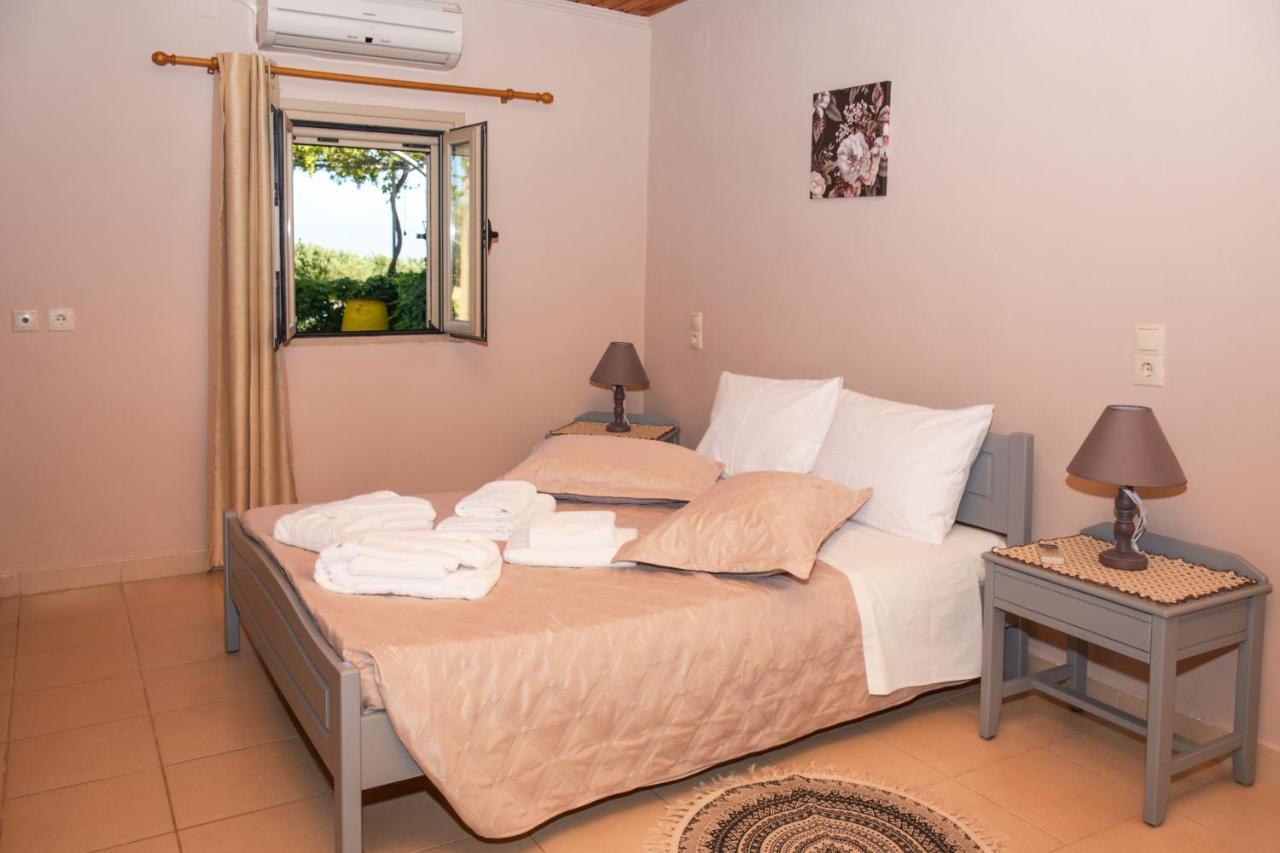 Pause Serenity House Into Olive Groves Villa Agios Fotios Bagian luar foto